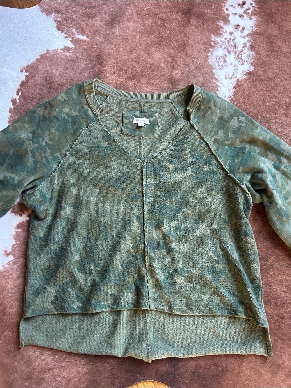 Pilcro Reworked Popover V Neck Sweatshirt - Picture 3 of 6
